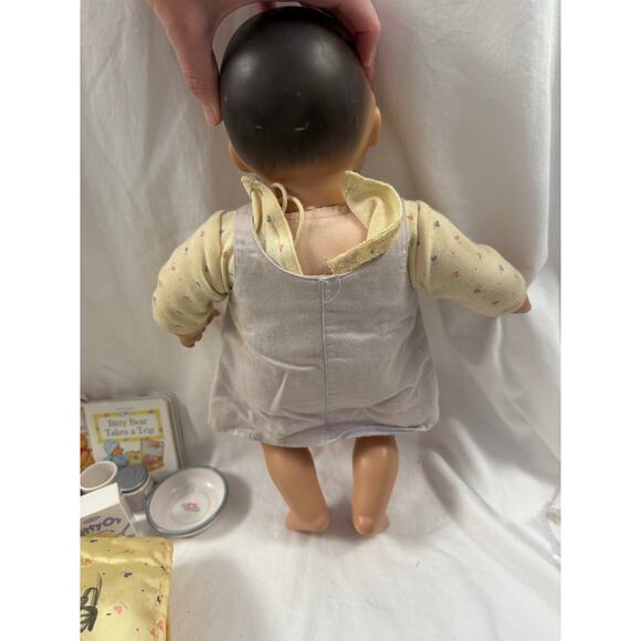 American Girl Bitty Baby w/ Backpack & Accessories Food Brown Hair Brown Eyes GS - Picture 4 of 10